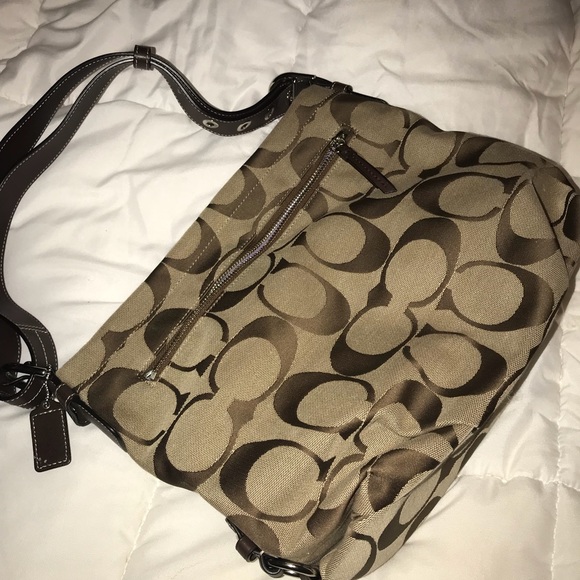 🎉SOLD🎉 Authentic Coach Bag (medium size) - Picture 5 of 8